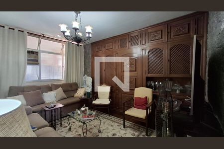Sala de TV de apartamento à venda com 4 quartos, 170m² em Cambuí, Campinas