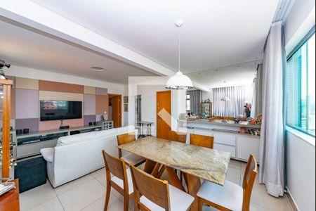 Sala de apartamento à venda com 3 quartos, 109m² em Coração Eucarístico, Belo Horizonte