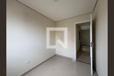 Quarto 2 de apartamento para alugar com 2 quartos, 45m² em Vila Gilda, Santo André