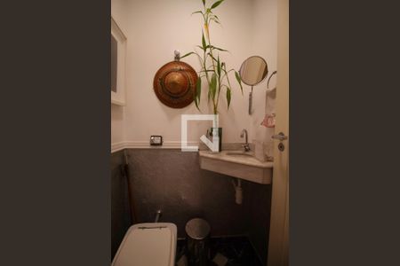 Lavabo de apartamento à venda com 3 quartos, 180m² em Jardim Paulista, São Paulo
