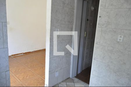Cozinha de apartamento para alugar com 2 quartos, 80m² em Pilares, Rio de Janeiro