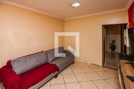 Sala de casa para alugar com 5 quartos, 300m² em Tupi, Belo Horizonte