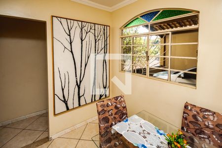 Sala de Jantar de casa para alugar com 5 quartos, 300m² em Tupi, Belo Horizonte