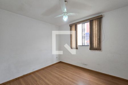 Quarto 1 de apartamento para alugar com 2 quartos, 58m² em Alves Dias, São Bernardo do Campo