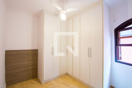 Quarto 2 de casa à venda com 2 quartos, 158m² em Jardim Utinga, Santo André