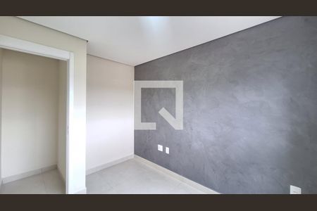 Quarto de apartamento à venda com 3 quartos, 67m² em Vila Anastácio, São Paulo