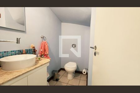 Lavabo de casa de condomínio à venda com 3 quartos, 131m² em Parque Residencial Nove de Julho, Jundiaí