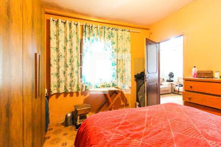 Casa à venda com 3 quartos, 120m² em Itaquera, São Paulo