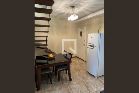 Sala de apartamento à venda com 2 quartos, 90m² em Alípio de Melo, Belo Horizonte