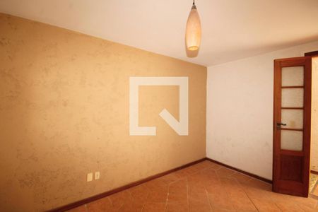 Quarto 1 de casa à venda com 3 quartos, 600m² em Marechal Deodoro, Lagoa Santa