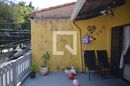 Sacada de casa à venda com 2 quartos, 230m² em Jardim Itapoan, Santo André