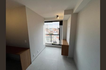 Sala/Cozinha de apartamento para alugar com 1 quarto, 27m² em Jardim São Paulo, São Paulo