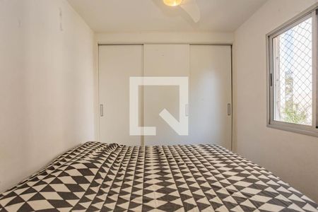 Suíte de apartamento à venda com 2 quartos, 54m² em Vila Liviero, São Paulo