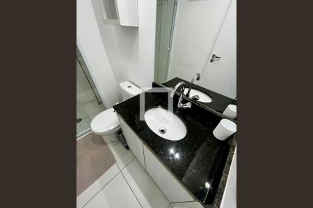 Banheiro de kitnet/studio à venda com 1 quarto, 27m² em Indianópolis, São Paulo