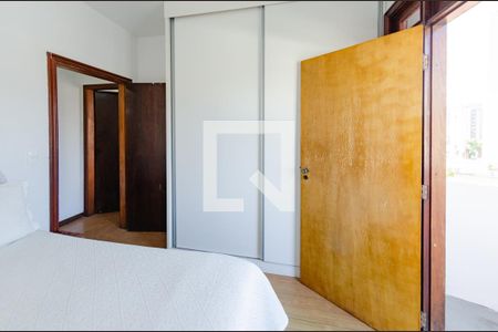 Quarto 1 de casa para alugar com 4 quartos, 420m² em Luxemburgo, Belo Horizonte