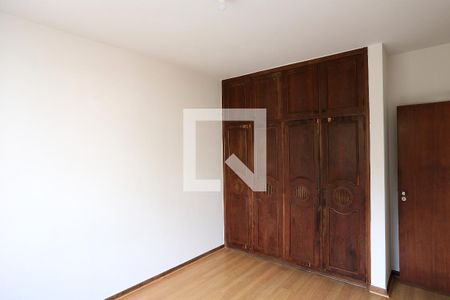 Quarto de apartamento à venda com 3 quartos, 89m² em Santo Antônio, Belo Horizonte