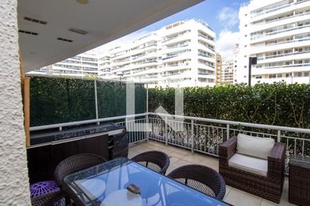 Varanda de apartamento à venda com 3 quartos, 124m² em Recreio dos Bandeirantes, Rio de Janeiro