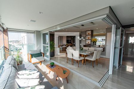 Varanda de apartamento à venda com 3 quartos, 156m² em Vila Mariana, São Paulo