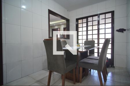 Sala 2 de casa à venda com 2 quartos, 90m² em Feitoria, São Leopoldo