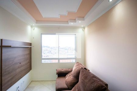 Sala de apartamento para alugar com 2 quartos, 44m² em Canhema, Diadema