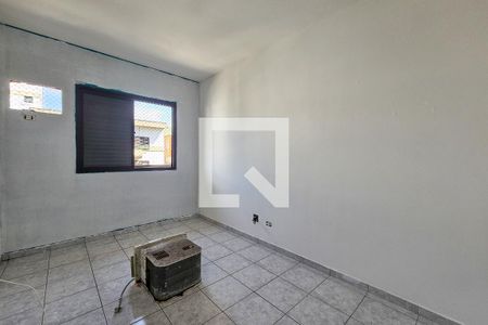Quarto 1 de apartamento para alugar com 2 quartos, 82m² em Jardim Las Palmas, Guarujá