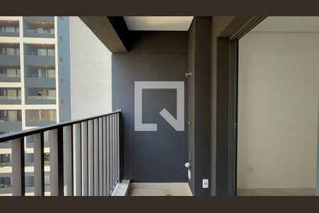 Varanda de kitnet/studio à venda com 1 quarto, 31m² em Sumarezinho, São Paulo