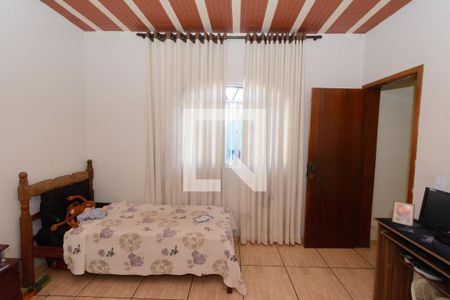 Casa1 - Quarto 1 de casa à venda com 6 quartos, 79m² em Amazonas, Contagem