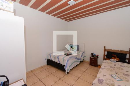 Casa1 - Quarto 1 de casa à venda com 6 quartos, 79m² em Amazonas, Contagem
