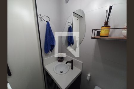 Lavabo de apartamento para alugar com 2 quartos, 88m² em Centro, São Vicente