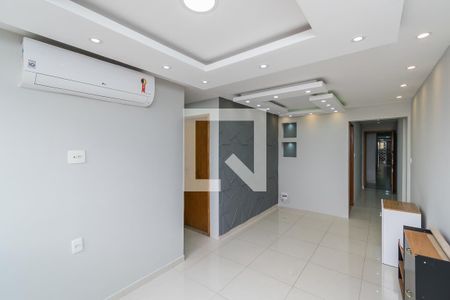 Sala de apartamento à venda com 2 quartos, 55m² em Irajá, Rio de Janeiro