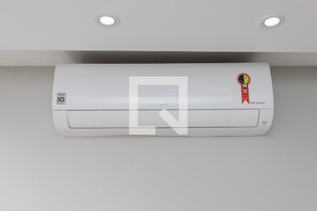 Sala de apartamento à venda com 2 quartos, 55m² em Irajá, Rio de Janeiro