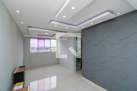 Sala de apartamento à venda com 2 quartos, 55m² em Irajá, Rio de Janeiro