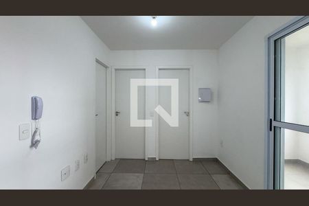 sala e cozinha de apartamento para alugar com 2 quartos, 35m² em Vila das Belezas, São Paulo