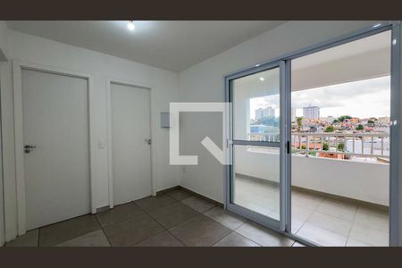 sala e cozinha de apartamento para alugar com 2 quartos, 35m² em Vila das Belezas, São Paulo