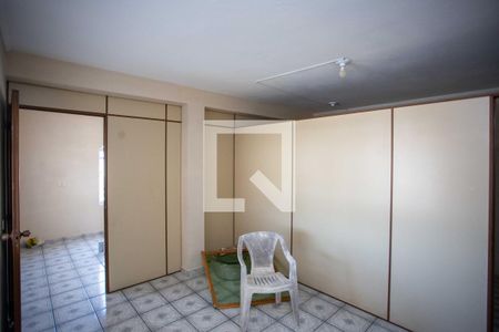 Quarto 2 de casa para alugar com 3 quartos, 105m² em Taboão, Diadema