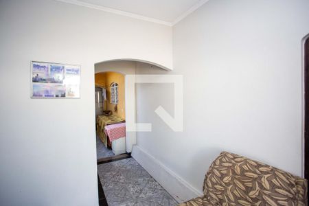 Corredor de casa para alugar com 2 quartos, 140m² em Taboão, Diadema