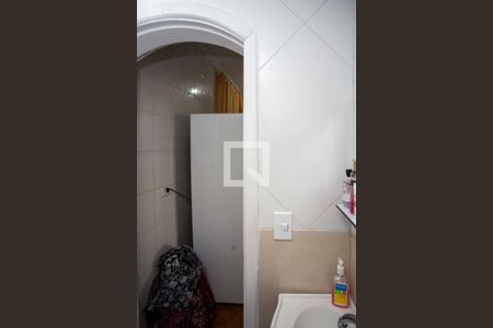 Lavabo de casa para alugar com 2 quartos, 140m² em Taboão, Diadema