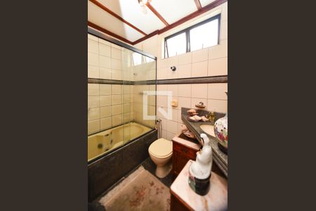 Banheiro Suíte de apartamento à venda com 1 quarto, 48m² em Cruzeiro, Belo Horizonte