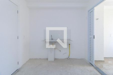 Sala/Cozinha de apartamento para alugar com 2 quartos, 28m² em Vila das Belezas, São Paulo