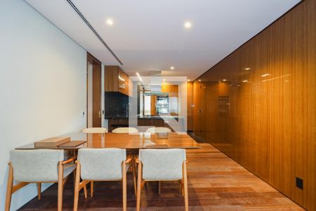 Sala de apartamento à venda com 2 quartos, 158m² em Cidade Jardim, São Paulo