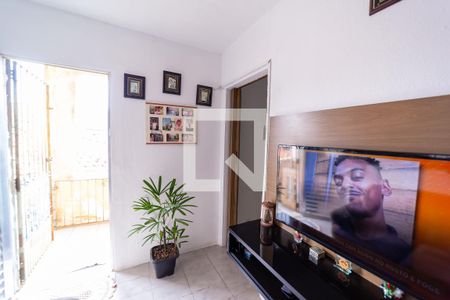 Sala de casa à venda com 2 quartos, 60m² em Jardim Aricanduva, São Paulo