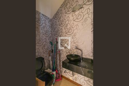 Lavabo de casa de condomínio à venda com 2 quartos, 99m² em Ipanema, Porto Alegre