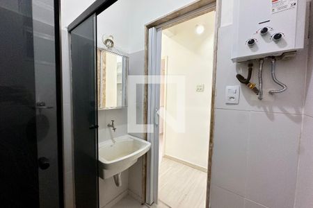 Banheiro de apartamento à venda com 1 quarto, 35m² em Flamengo, Rio de Janeiro