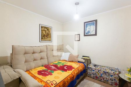 Sala 1 de casa à venda com 6 quartos, 250m² em Vila Carmosina, São Paulo