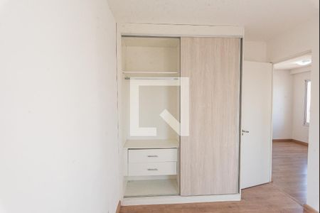 Quarto 1 de apartamento para alugar com 2 quartos, 48m² em Vila Satúrnia, Campinas