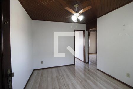 Sala de apartamento à venda com 2 quartos, 52m² em Rubem Berta, Porto Alegre