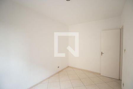 Quarto 2 de apartamento para alugar com 2 quartos, 57m² em Colubandê, São Gonçalo