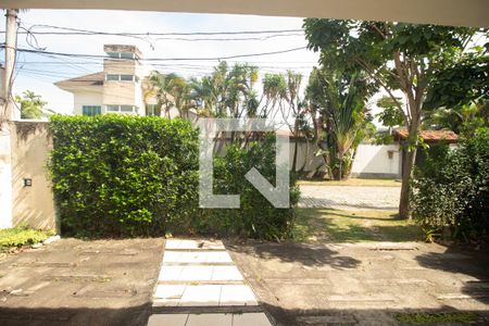 Vista da Sala de casa de condomínio para alugar com 4 quartos, 197m² em Campo Grande, Rio de Janeiro