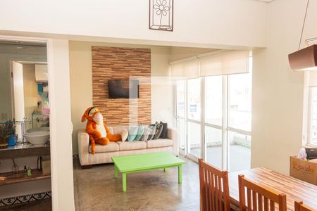 Cozinha 2 de casa para alugar com 6 quartos, 257m² em Vila Sofia, São Paulo