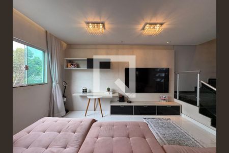 Sala de casa à venda com 3 quartos, 142m² em Parque Oratório, Santo André